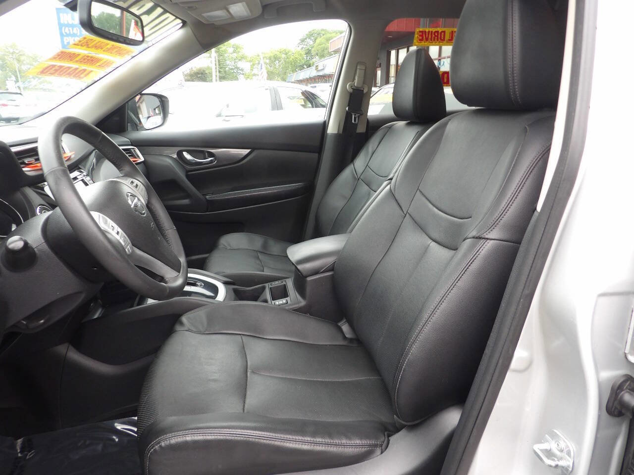 Used 2016 Nissan Rogue SL w/ SL Premium Package image 8