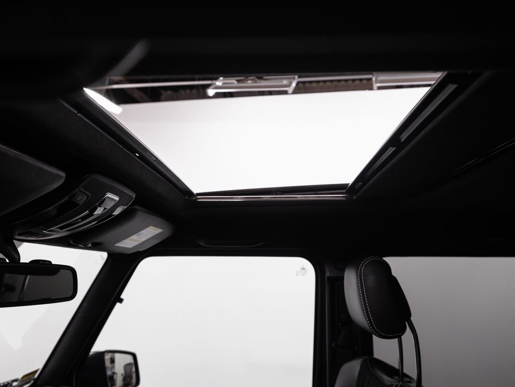 Used 2017 Mercedes-Benz G 550 Squared image 19