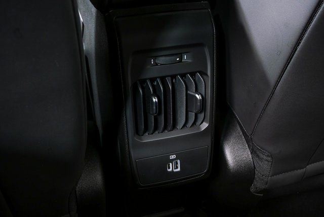 New 2026 Alfa Romeo Tonale w/ Black Premium Package image 21