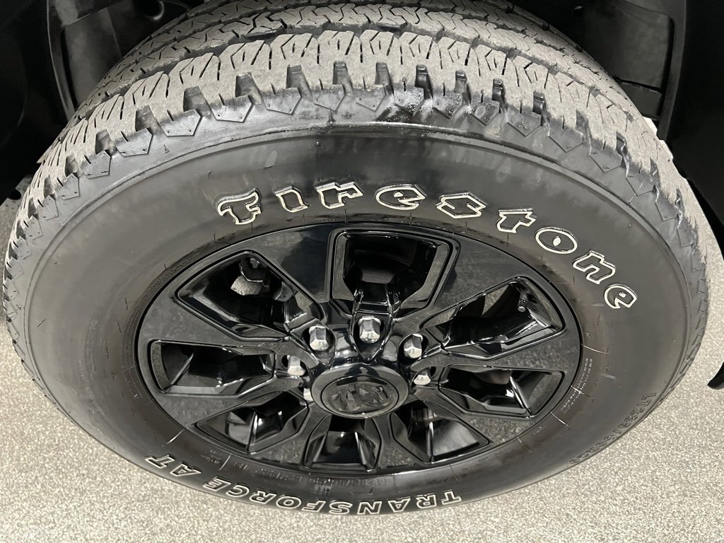 Used 2024 RAM 2500 Limited image 21