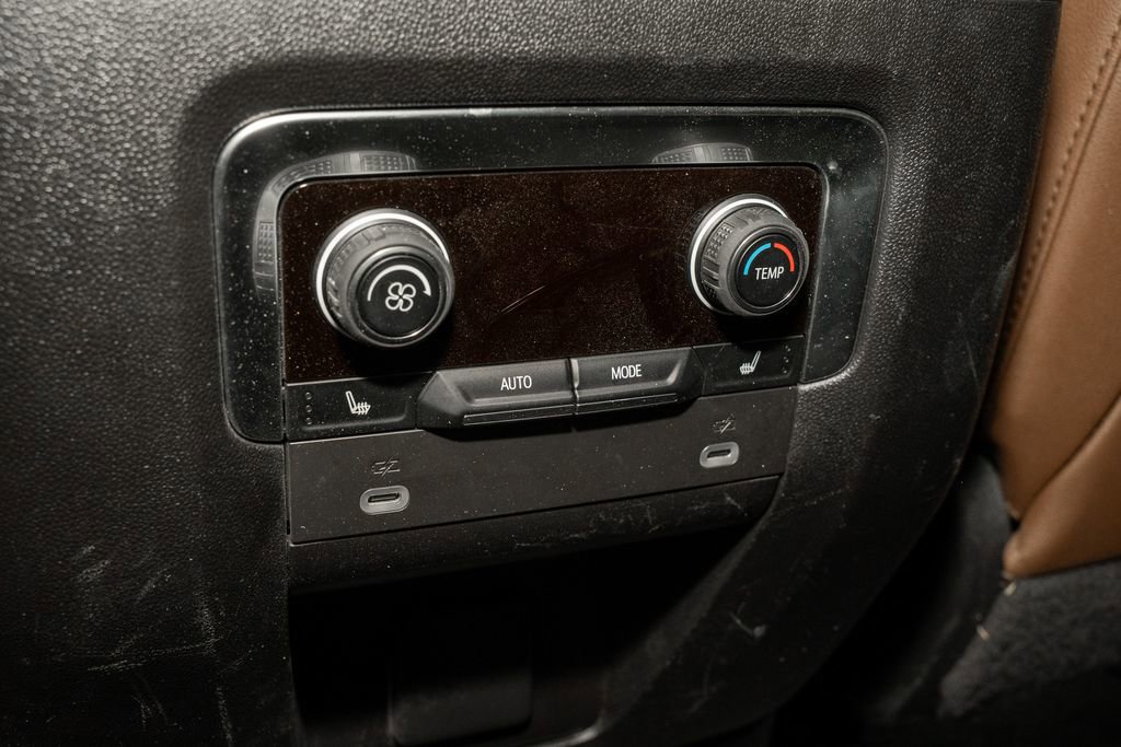 Used 2023 Chevrolet Tahoe High Country w/ Premium Package 2 image 8