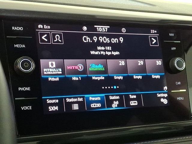 Used 2022 Volkswagen Taos SEL image 19