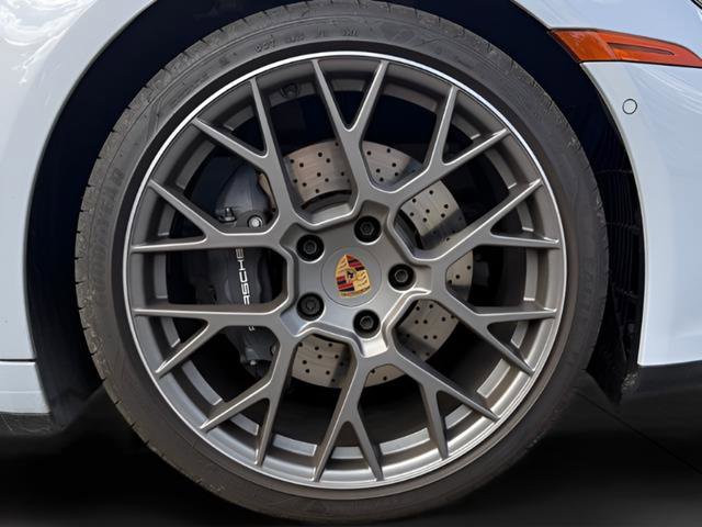 Used 2025 Porsche 911 Carrera image 25