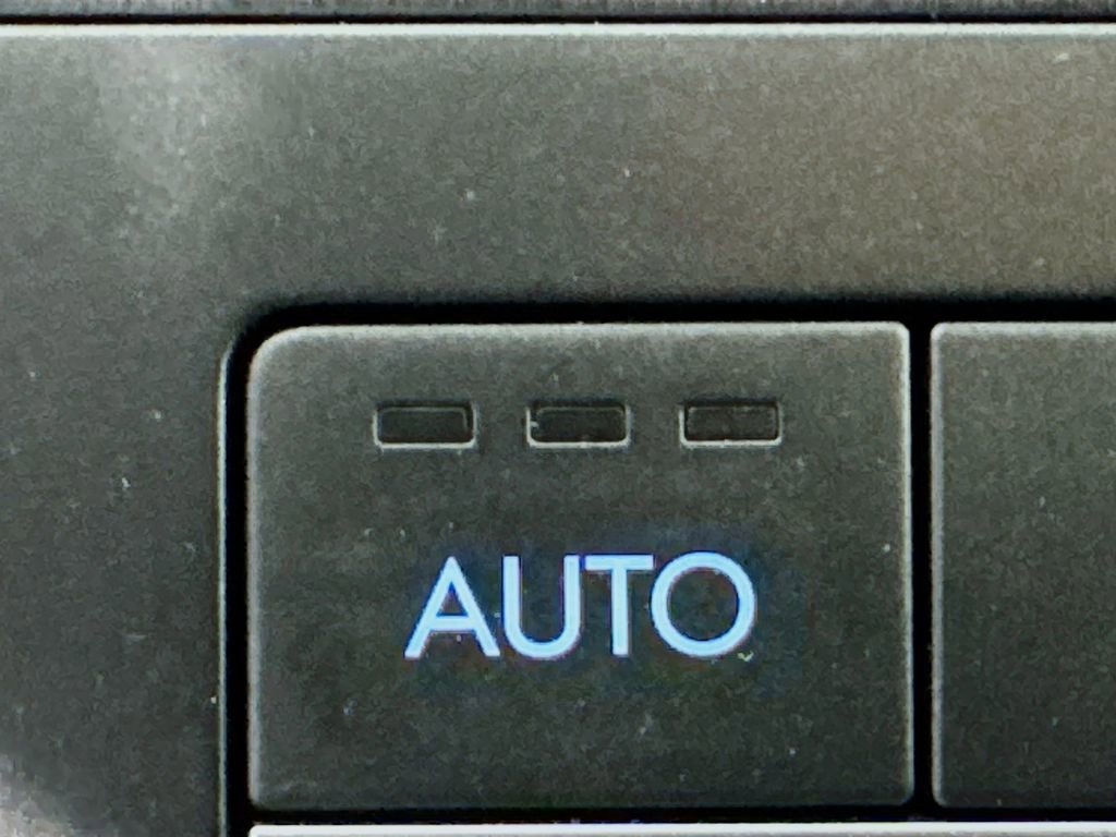 Used 2024 Hyundai Kona SEL image 25