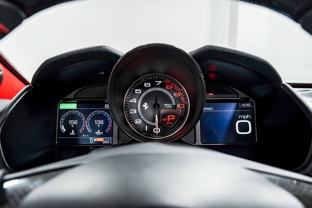 Used 2020 Ferrari Portofino RWD image 15