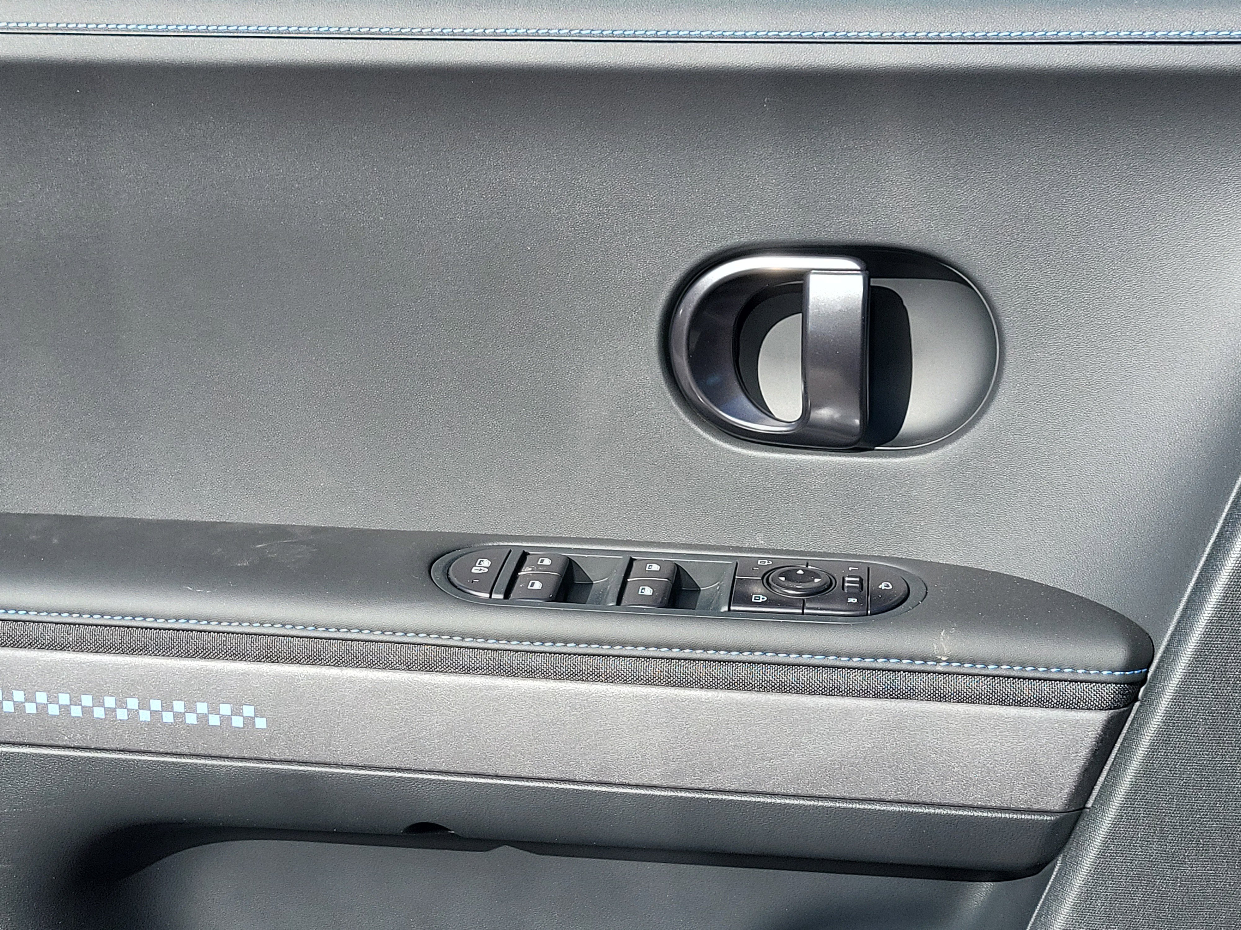 New 2025 Hyundai Ioniq 5 N image 13