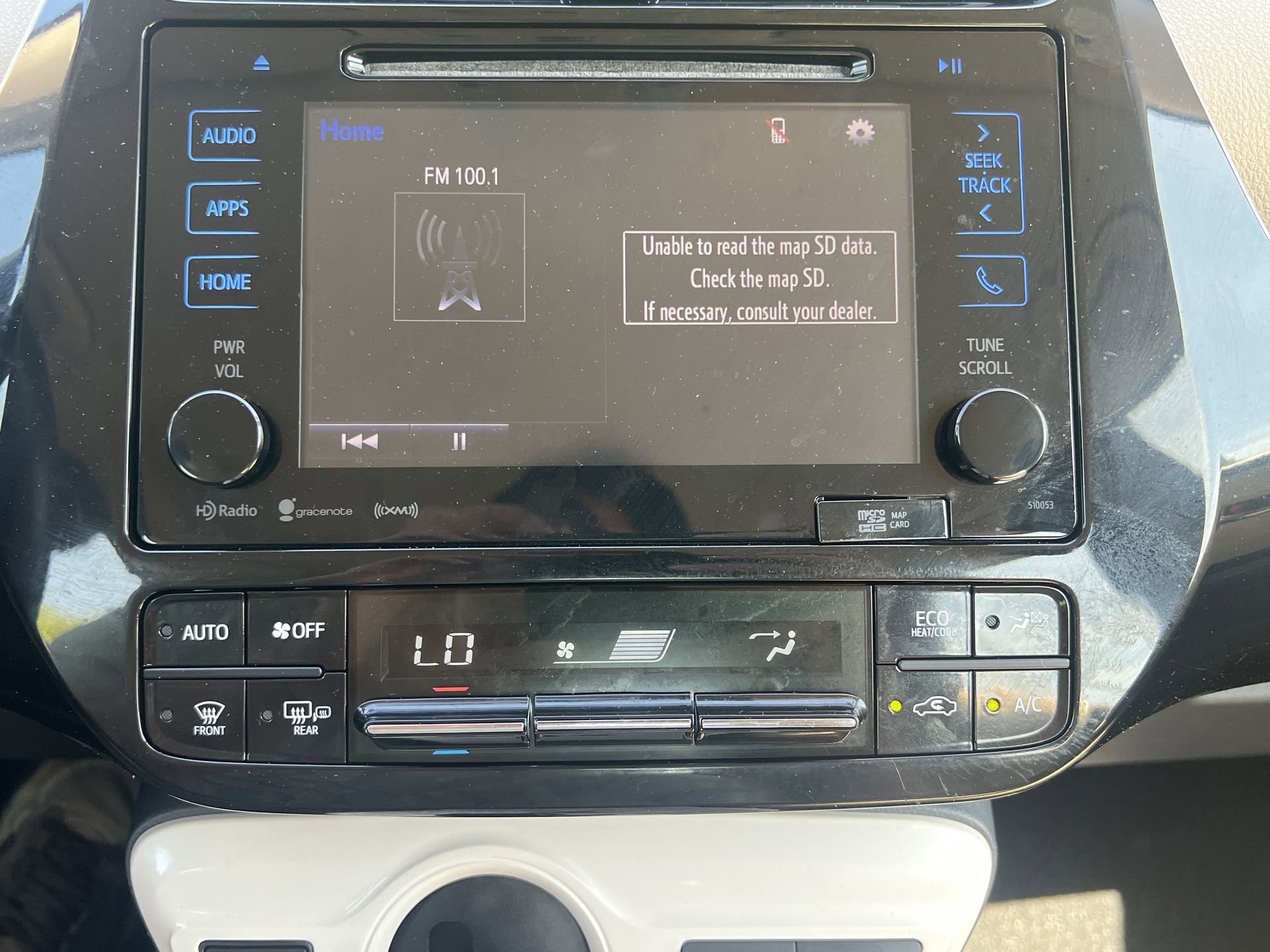 Used 2016 Toyota Prius Four image 5