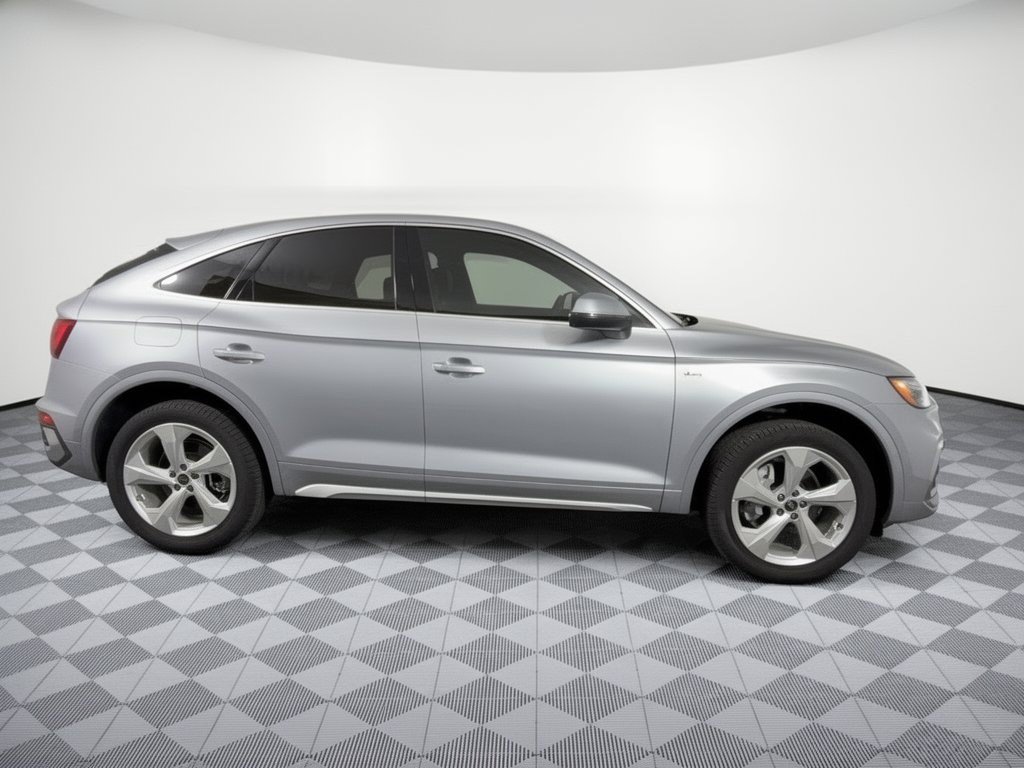 Used 2025 Audi Q5 2.0T Premium Plus w/ Premium Plus Package AWD/4WD image 8