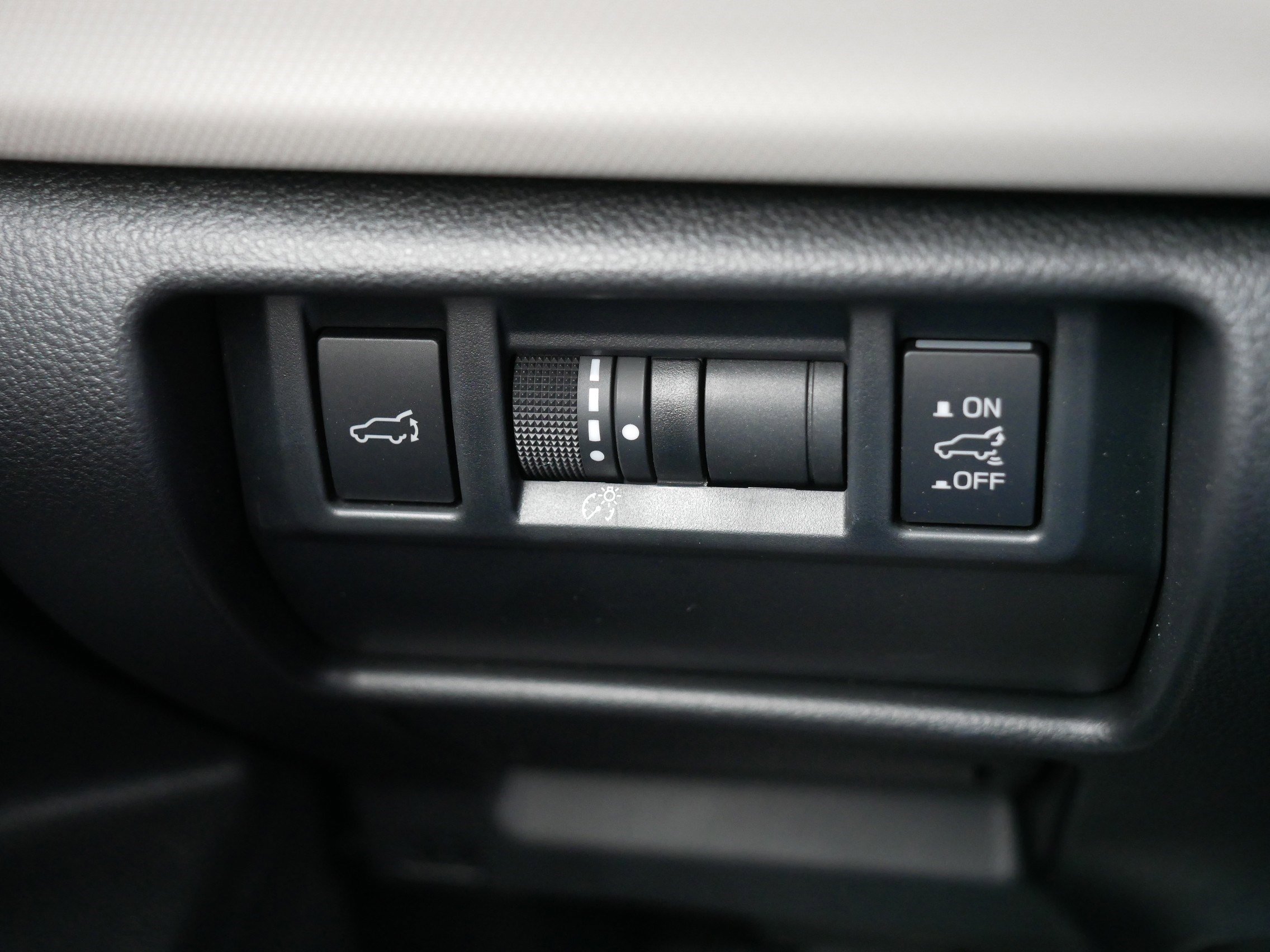 Used 2025 Subaru Forester Premium AWD/4WD image 26