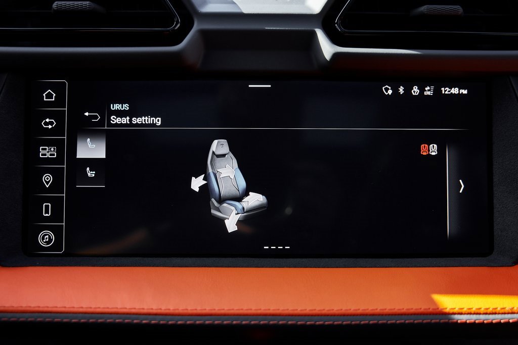 Used 2025 Lamborghini Urus SE image 83