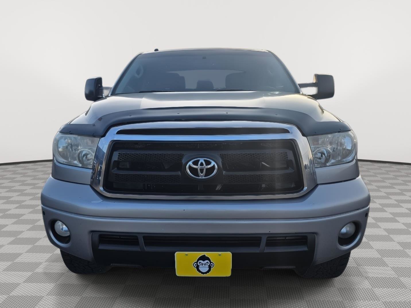 Used 2012 Toyota Tundra SR5 AWD/4WD image 2