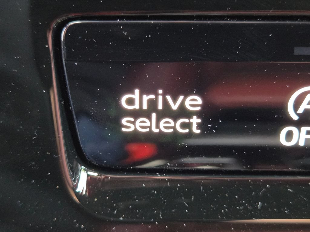 New 2026 Audi SQ5 Premium Plus AWD/4WD image 9