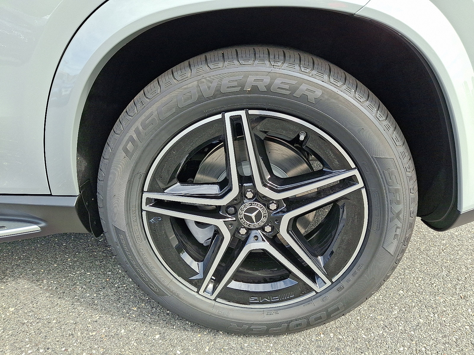 New 2026 Mercedes-Benz GLE 450 4MATIC image 5