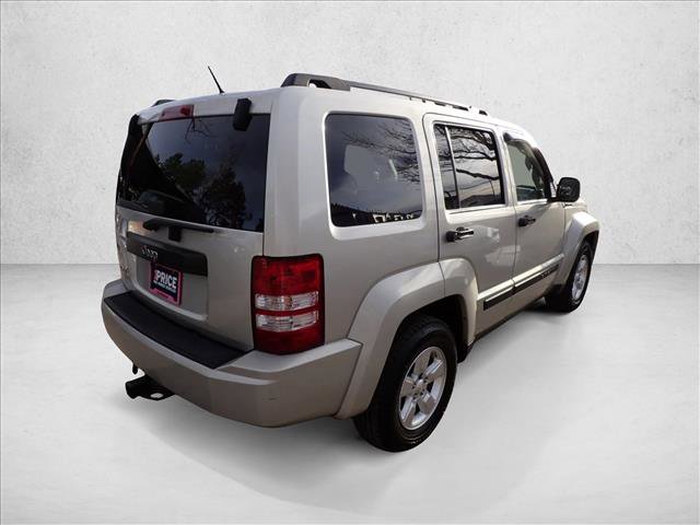 Used 2009 Jeep Liberty Sport w/ Popular Equipment Group video 4