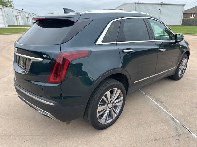 Certified 2024 Cadillac XT5 Premium Luxury w/ LPO, Floor Liner Package AWD/4WD image 5