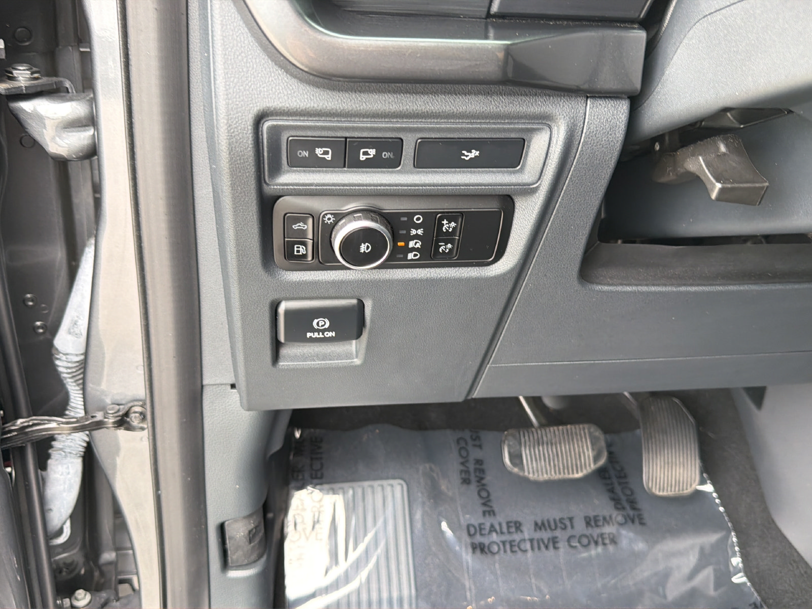 Used 2023 Ford F150 XLT w/ Equipment Group 302A High AWD/4WD image 19
