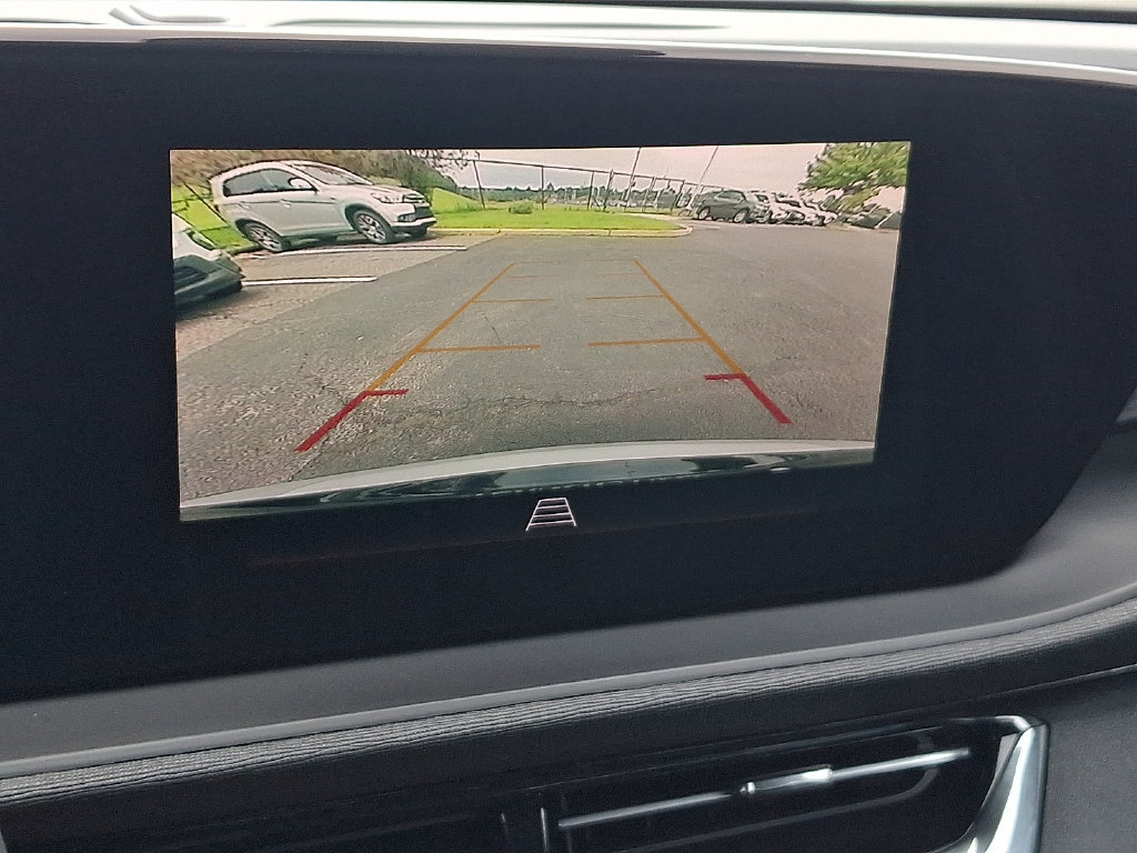 Certified 2024 Buick Envista Sport Touring w/ Convenience II Package FWD image 18