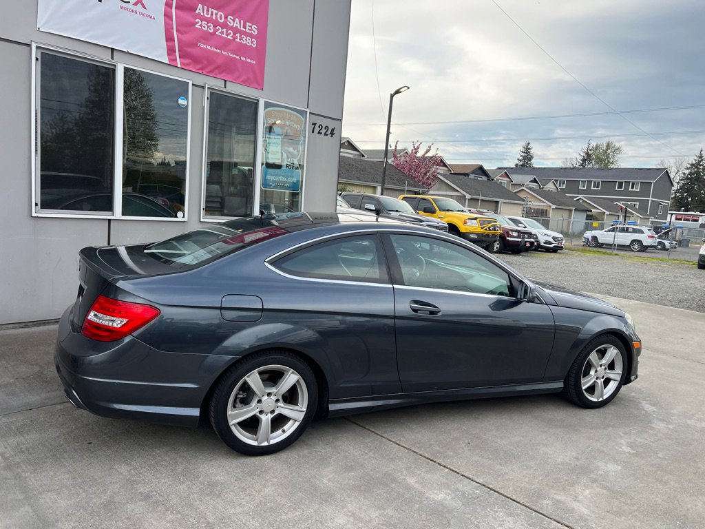 Used 2015 Mercedes-Benz C 250 Coupe image 8