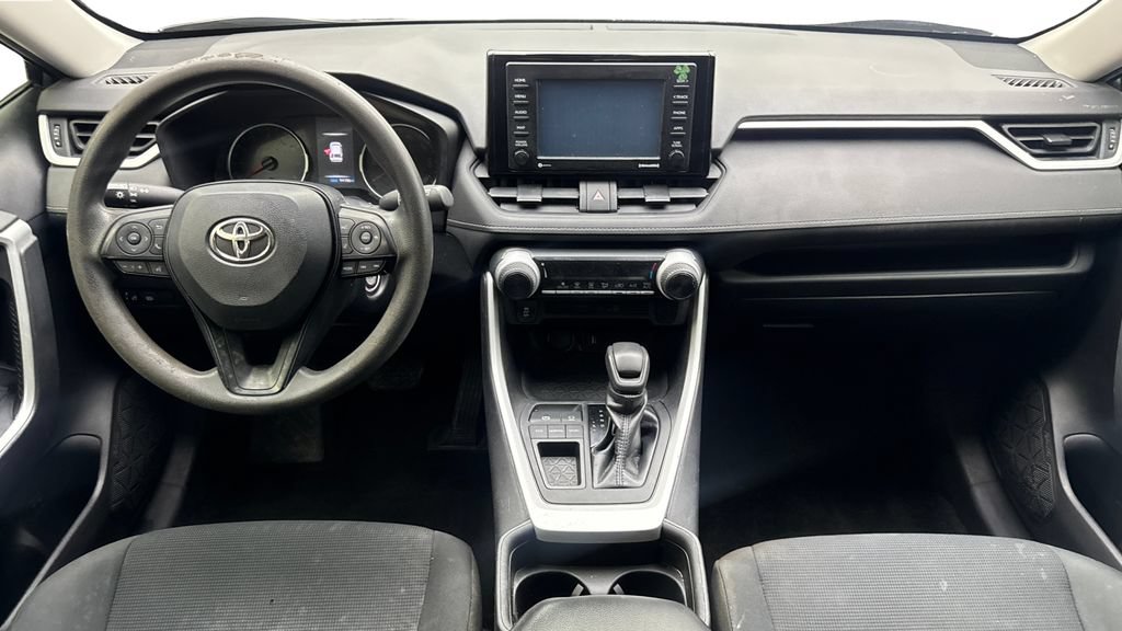 Used 2021 Toyota RAV4 LE FWD image 50