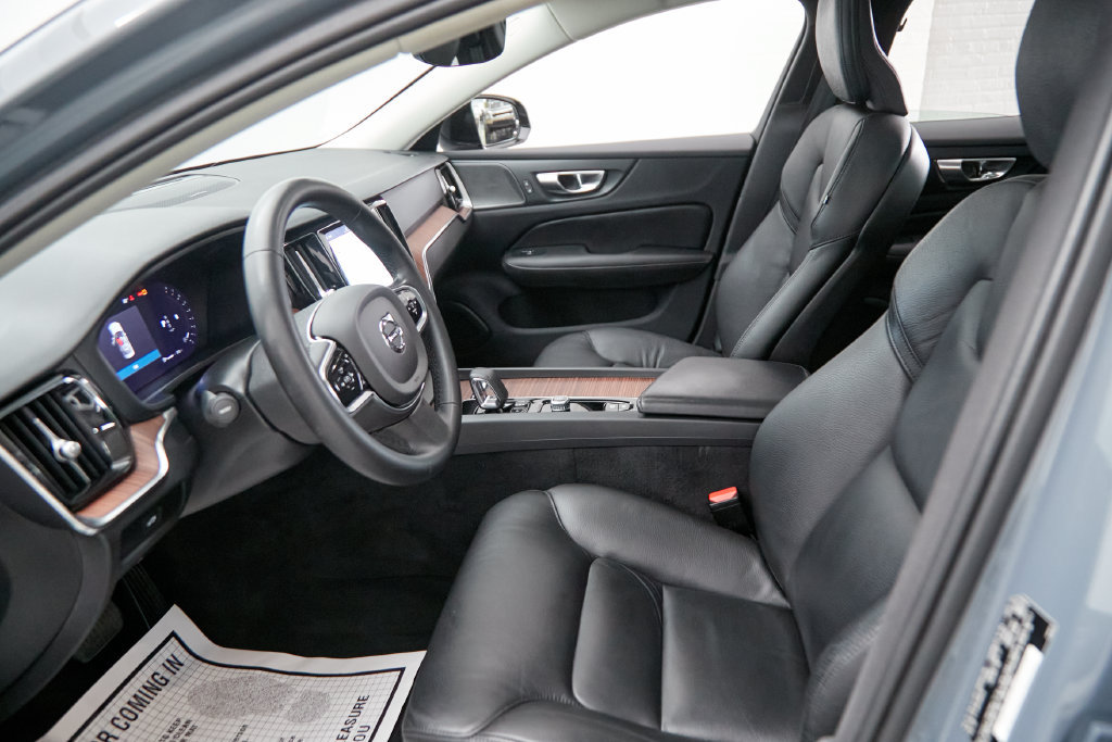 Used 2024 Volvo S60 B5 Plus w/ Climate Package AWD/4WD image 18