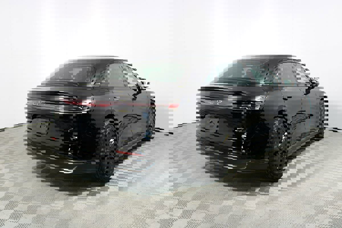 Used 2024 Lucid Air Pure image 40