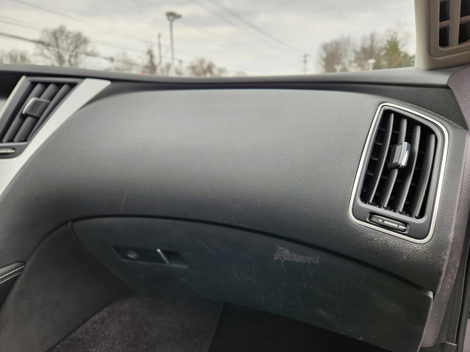 Used 2023 INFINITI Q50 Luxe w/ Cargo Package image 17