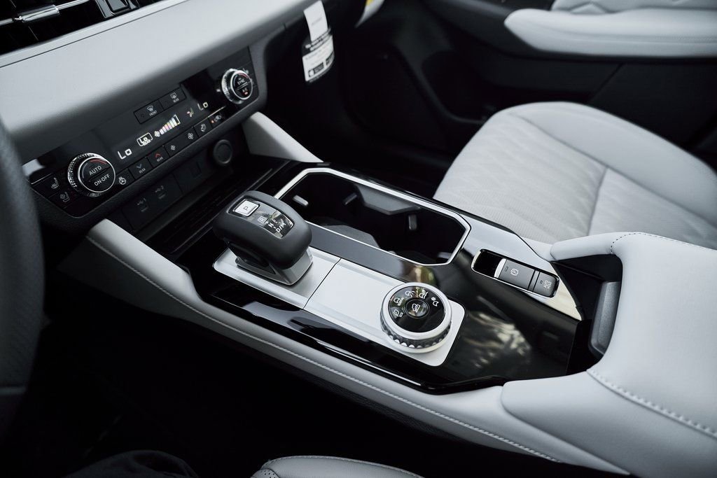 New 2026 Mitsubishi Outlander SEL FWD image 44