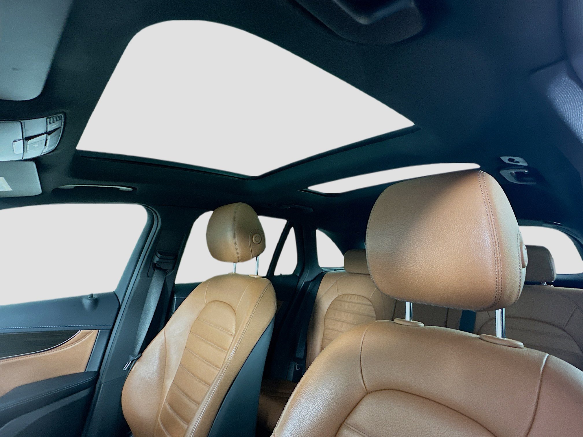 Certified 2019 Mercedes-Benz GLC 43 AMG 4MATIC image 28