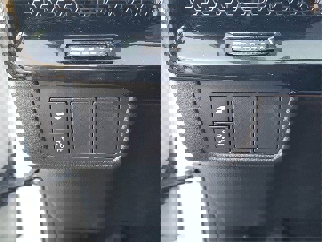 Used 2023 Honda CR-V EX-L image 27