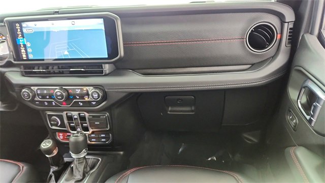 Used 2025 Jeep Wrangler Unlimited Rubicon image 37