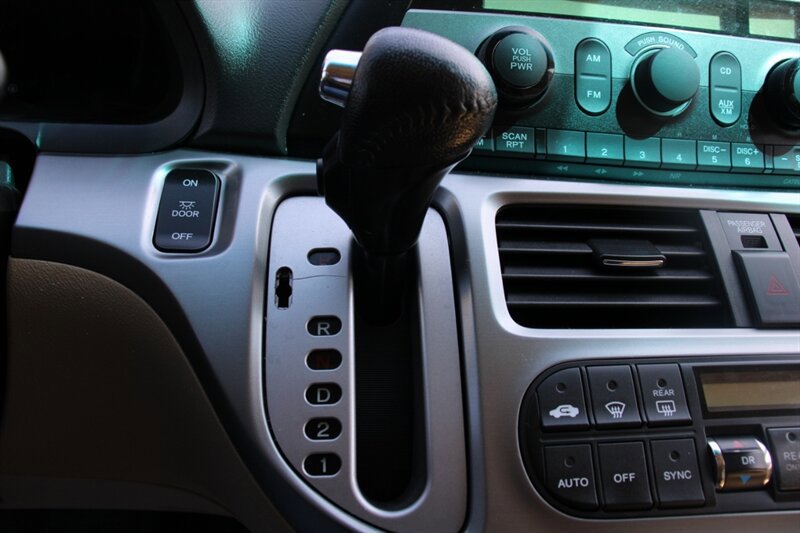 Used 2010 Honda Odyssey EX-L image 8