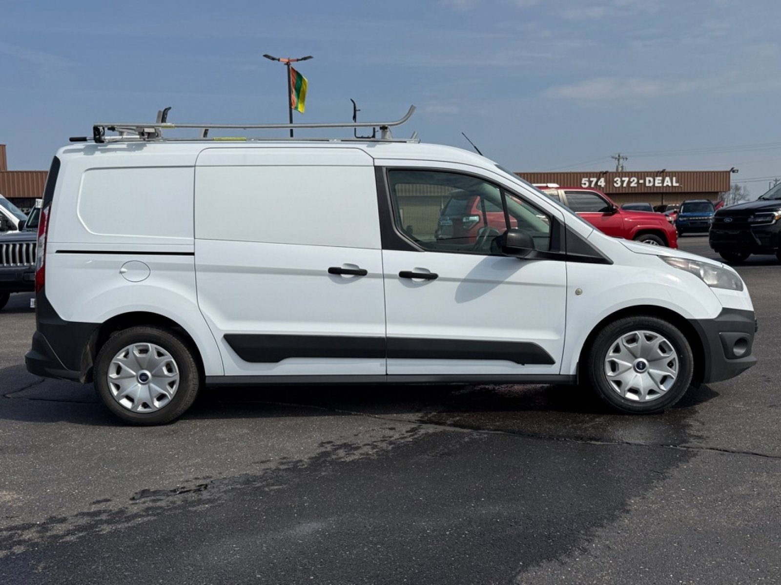 Used 2015 Ford Transit Connect XL FWD image 9