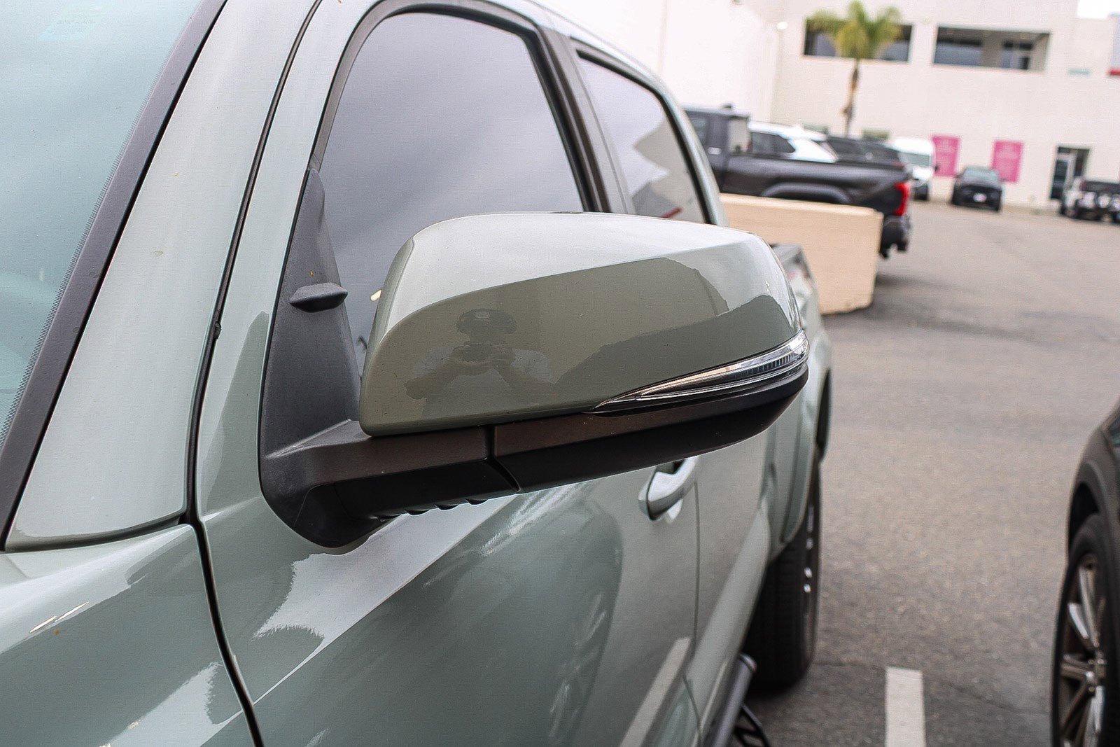 Used 2023 Toyota Tacoma TRD Sport w/ Black Out Package (TMS) RWD image 10