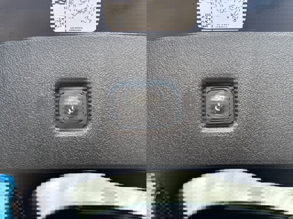 Used 2019 Lincoln Nautilus Select image 8