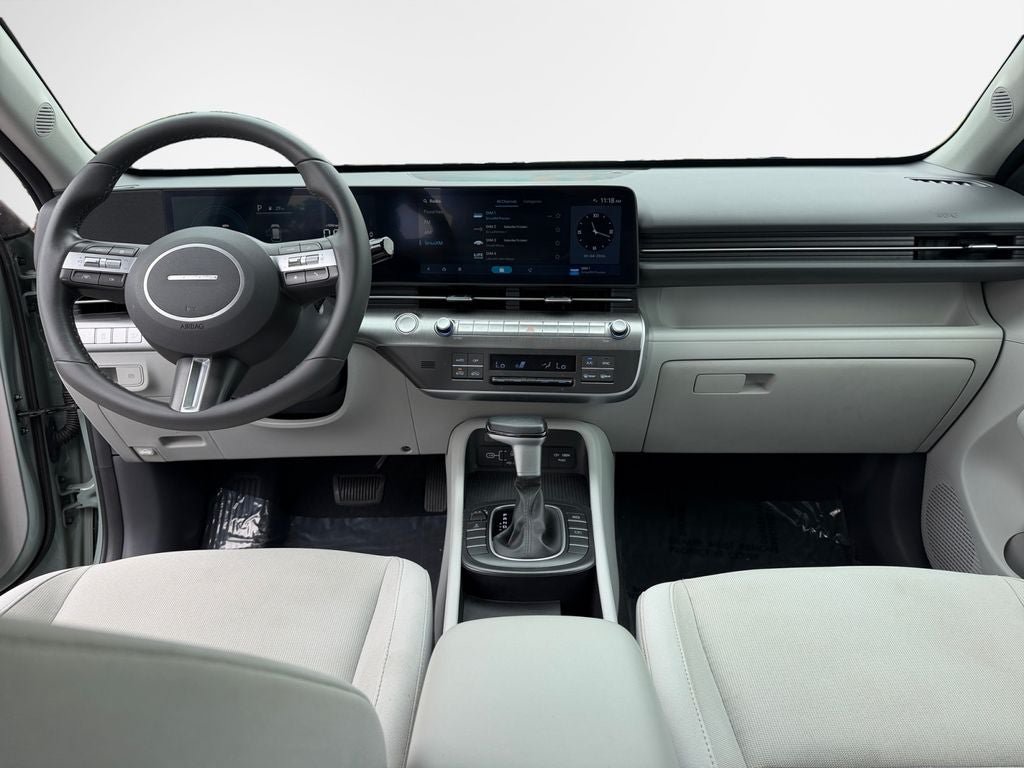 Used 2025 Hyundai Kona SEL AWD/4WD image 16