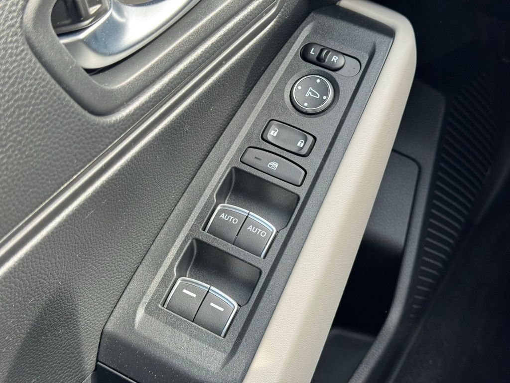 Used 2023 Honda Accord LX image 23