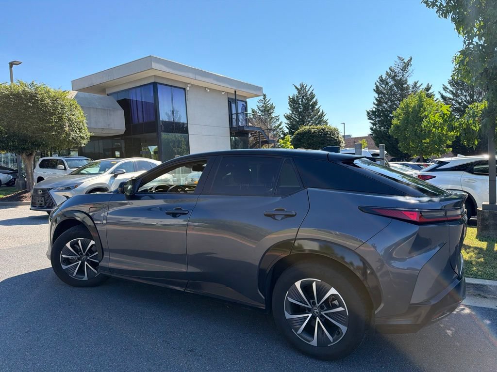 Certified 2023 Lexus RZ 450e Premium w/ Technology Package AWD/4WD image 15