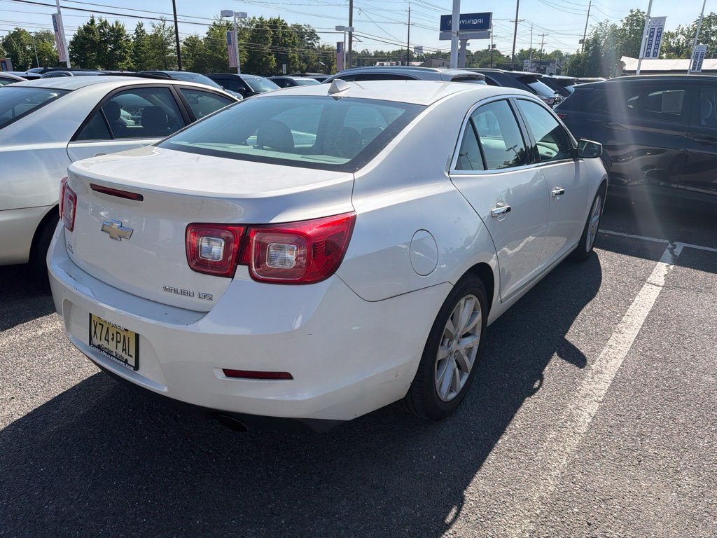 Used 2014 Chevrolet Malibu LTZ FWD image 3