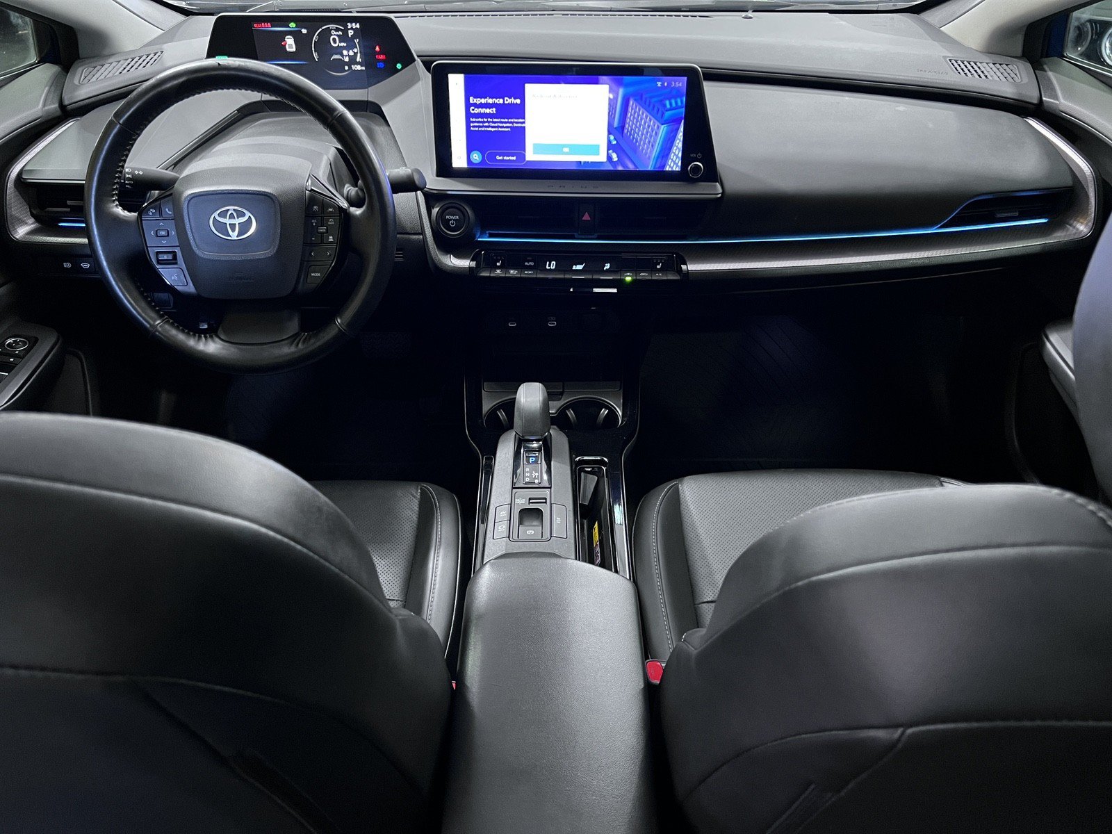 Used 2024 Toyota Prius XLE FWD image 13