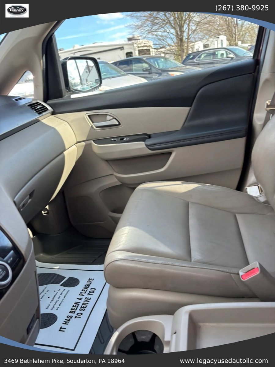 Used 2013 Honda Odyssey EX-L image 18