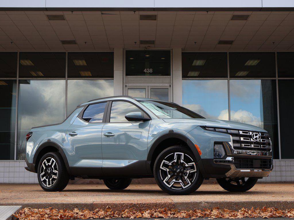 New 2026 Hyundai Santa Cruz Limited AWD/4WD image 2