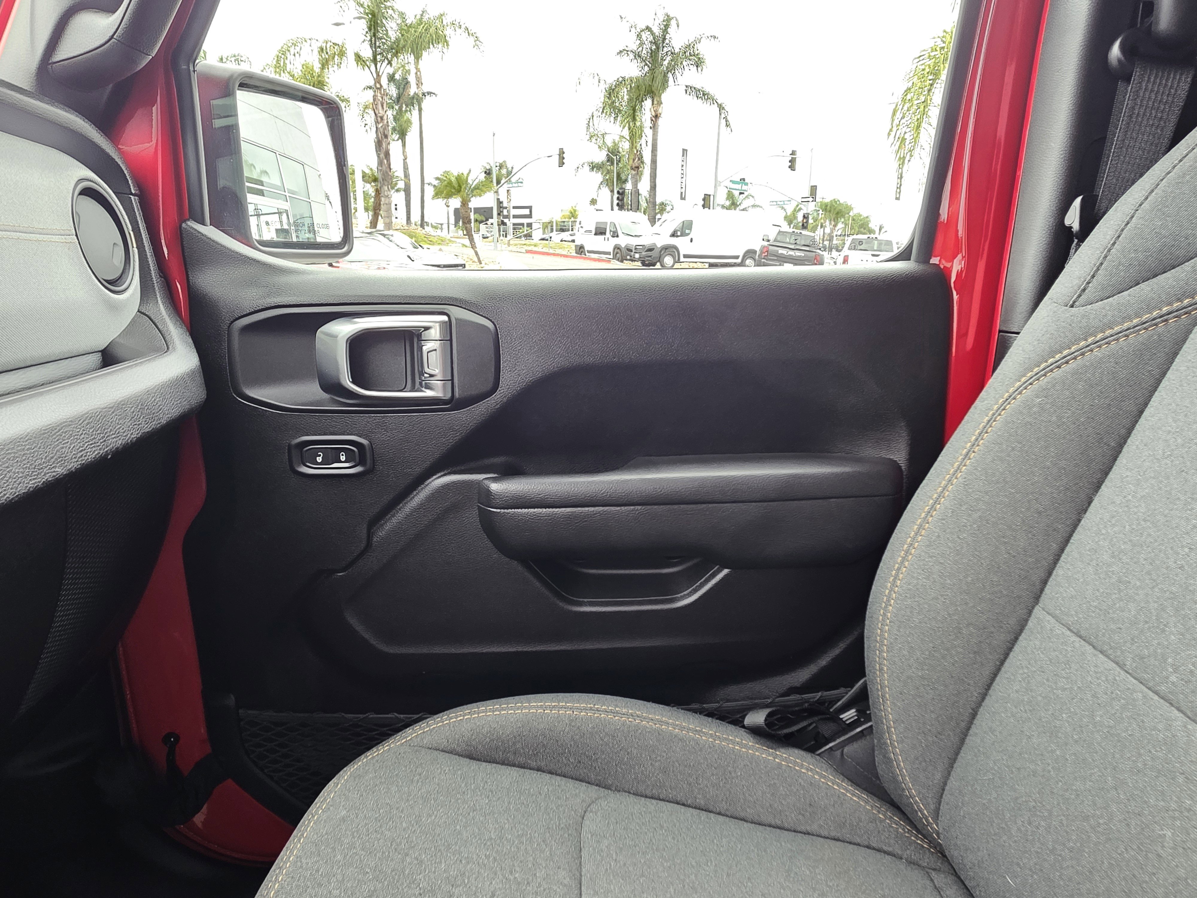 Certified 2025 Jeep Wrangler Willys image 15