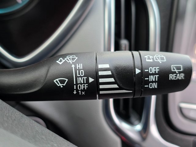 Used 2022 Chevrolet Equinox LS w/ LS Convenience Package image 37