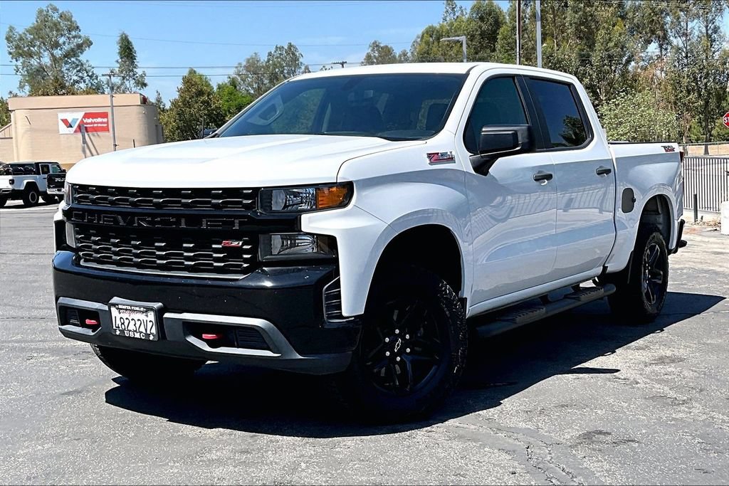 Used 2019 Chevrolet Silverado 1500 Custom Trail Boss AWD/4WD image 2