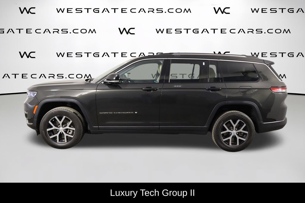 Used 2023 Jeep Grand Cherokee L Limited w/ Luxury Tech Group II AWD/4WD image 5