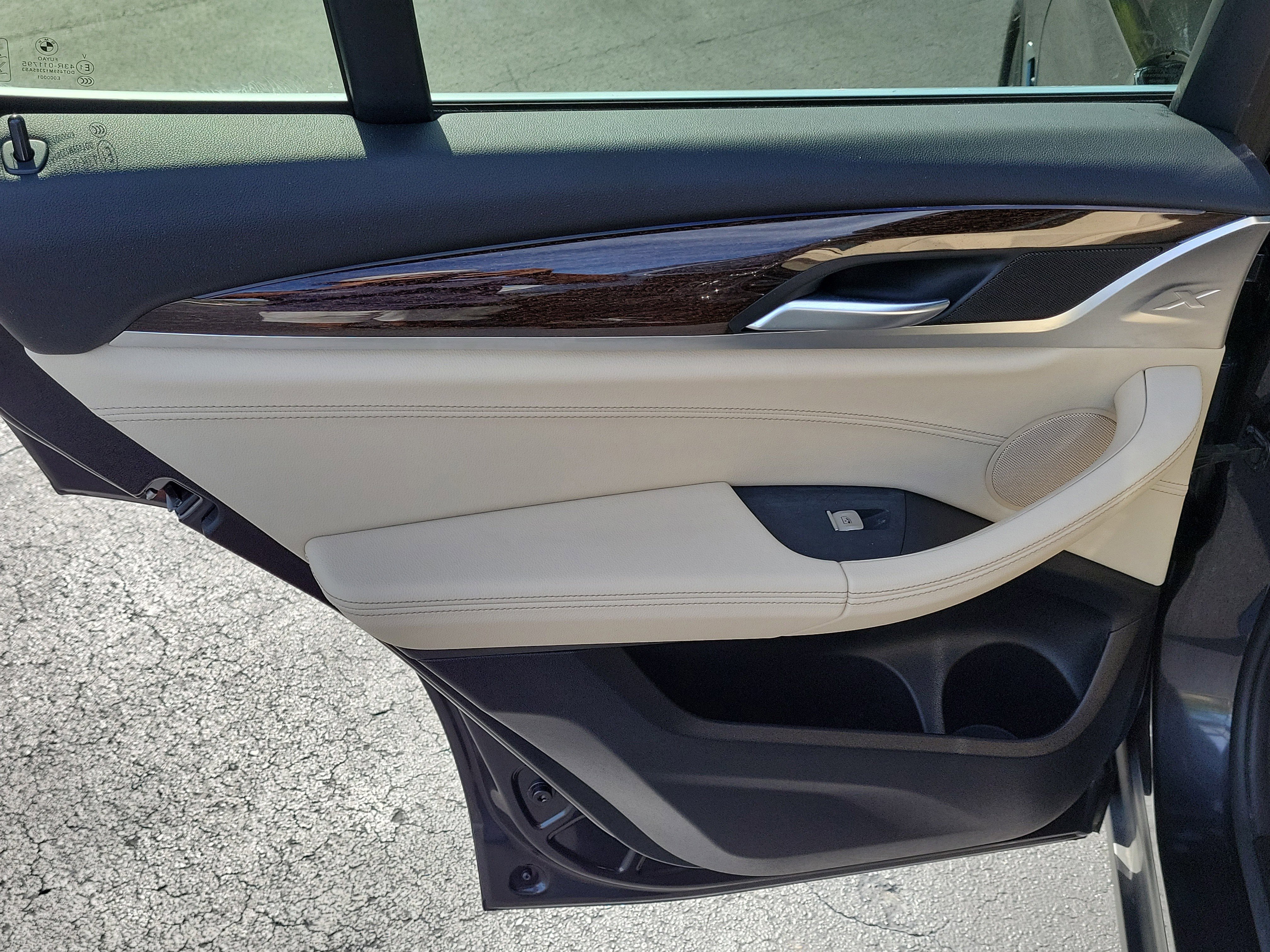 Used 2021 BMW X3 sDrive30i w/ Executive Package image 10