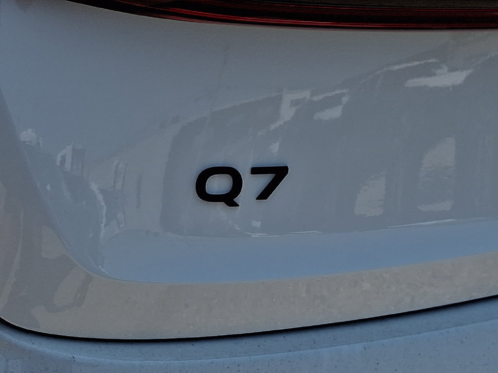 New 2026 Audi Q7 2.0T Premium AWD/4WD image 13