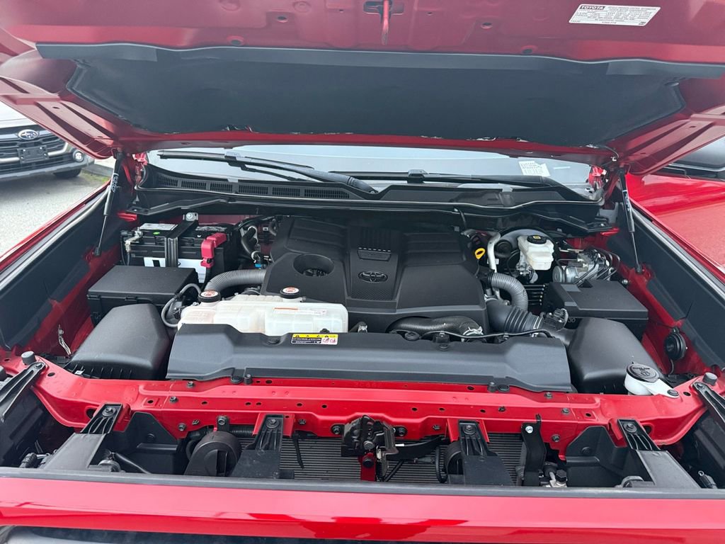 Used 2022 Toyota Tundra SR5 w/ SR5 Convenience Package image 33