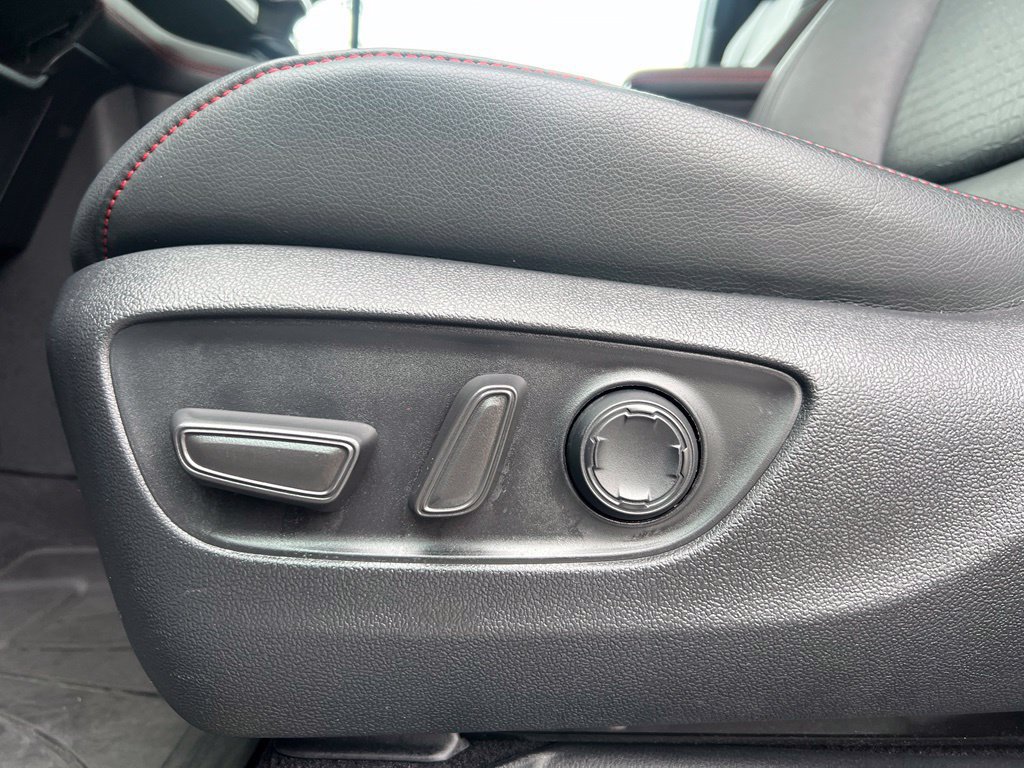 Certified 2025 Toyota Sienna XSE AWD/4WD image 14