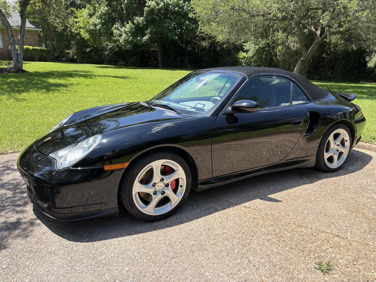 Used 2004 Porsche 911 Turbo AWD/4WD image 11